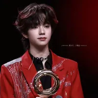 Bomaykhinh_Vương Lỗ Kiệt