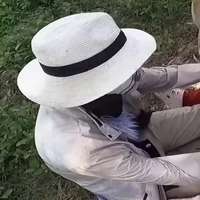5 rách quần [cậu ta]