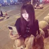 Trần Anh Thư_QUEEN