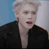 Nguyễn Hoàng Bách(ác)