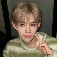 Phan Đức Nhật Hoàng-Dillan Hoàng Phan