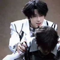 Dương Bác Văn_hắn_