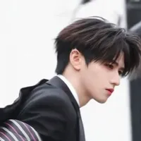 Chu Chí Hâm(Hắn)