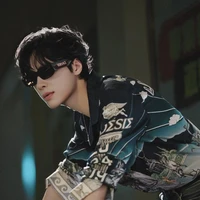 Triển Trí Vĩ 🦊