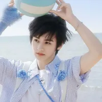 Dương Hàm Bác