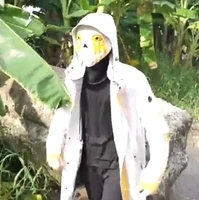 707