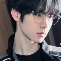 Trần Hoàng Vương