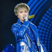 Hoàng Đức Duy -bông