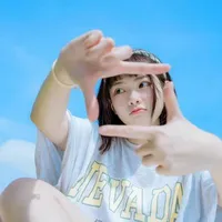 Nguyễn Lê Ngọc Ánh Sáng • Aza