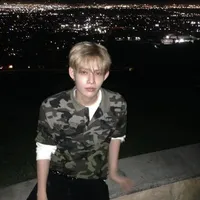 × 𝐏𝐡𝐚𝐧 𝐃𝐮𝐜 𝐍𝐡𝐚𝐭 𝐇𝐨𝐚𝐧𝐠.