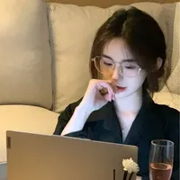 Giai Ý- Thư kí của Ngọc Kiều