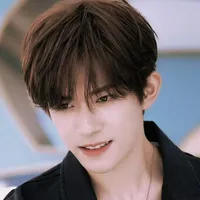 Dịch Dương Thiên Tỉ