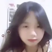 Vương Quỳnh Anh ( tg )