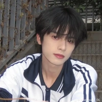 C.Tường