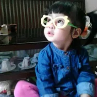 Con nuôi WilliamEst