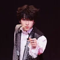 Dương Bác Văn- Anh