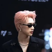 ηgυуễη тнáι ѕơη 