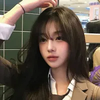 Ngô Kiều Hân (bạn thân nữ9)