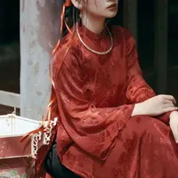 Bà Hai-Thu Nguyệt