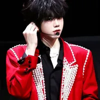 Trần Dịch Hằng _hắn