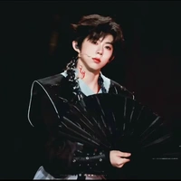 Trần Dịch Hằng _em