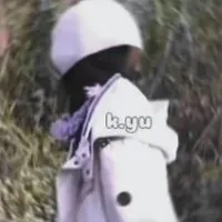 Bé 5 iu dấu