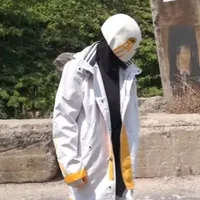 707
