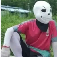 cyan sans