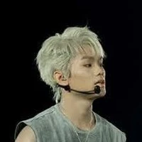 Buitruonglinh( Bùi Trường Linh)