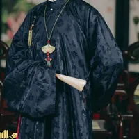 ông Hoàng 