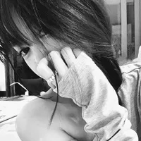 Hwa Ahn / Hoa Anh