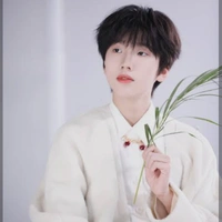 Nhiếp Vĩ Thần