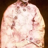 HOÀNG DƯƠNG MỸ