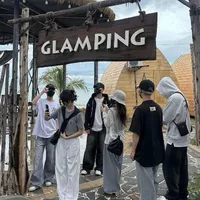 Nhóm cô(-ai thì trừ)