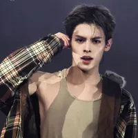 Chao Yufan/Jo Woo Beom [James]