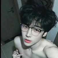 Hoàng Thạch Chí_bff:nu9