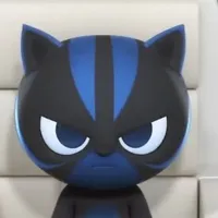 rio (con mèo đen xì đốm xanh).