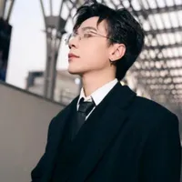 Hùng (Nguyên chủ)