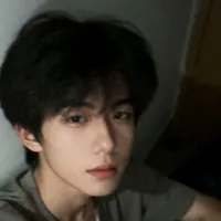 Trần Phúc Khánh ( bạn thân n9)