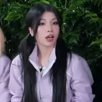 con t/g bị khùng