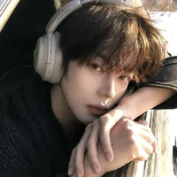 Lục Hạ Phong(Bạn Thân Nam9)