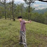 Lê quang hùng