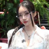Khương Hoàn Mỹ _ Orange