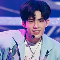 Phan Đức Nhật Hoàng - Dillan Hoàng Phan