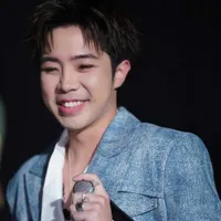 Nguyễn Xuân Bách - Mason Nguyễn