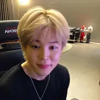 mẹ jimin (jun)