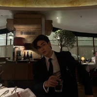 Joong Archen – Bạn thân Pond