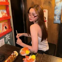 Mim Rattana (bạn nàng)