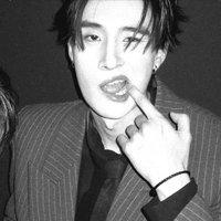 •×Teeradach Vintheepanich×•-Tee