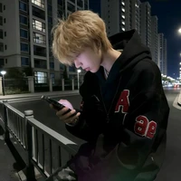 Tiến Hạnh(bn nam chính)